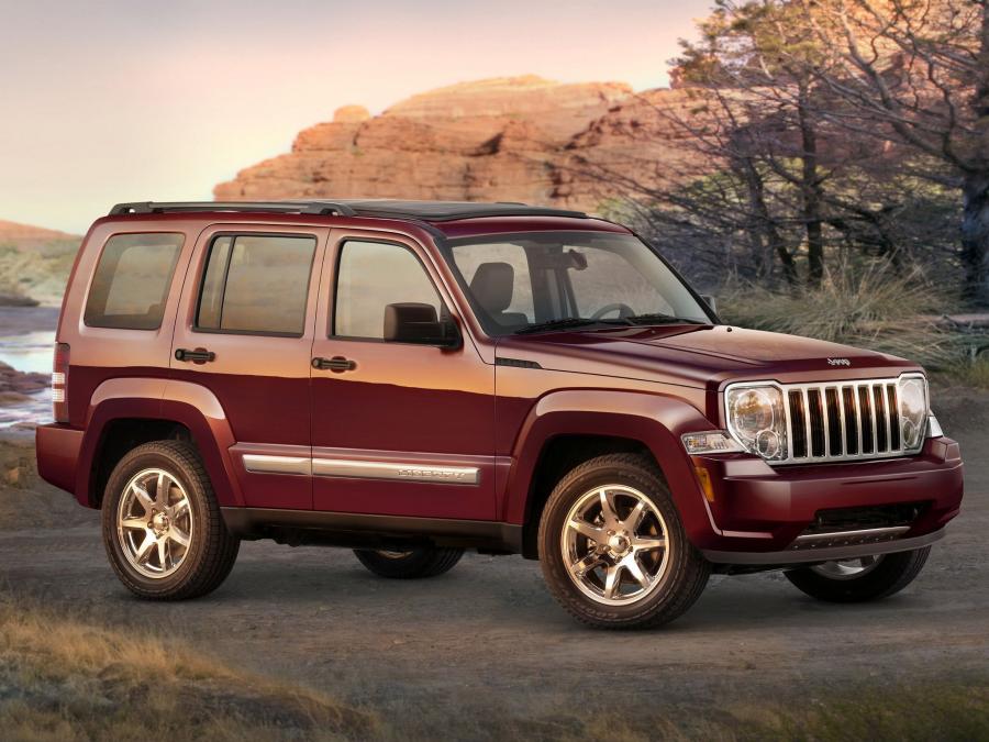  Jeep Liberty 2007 года  (фото 21 из 25)